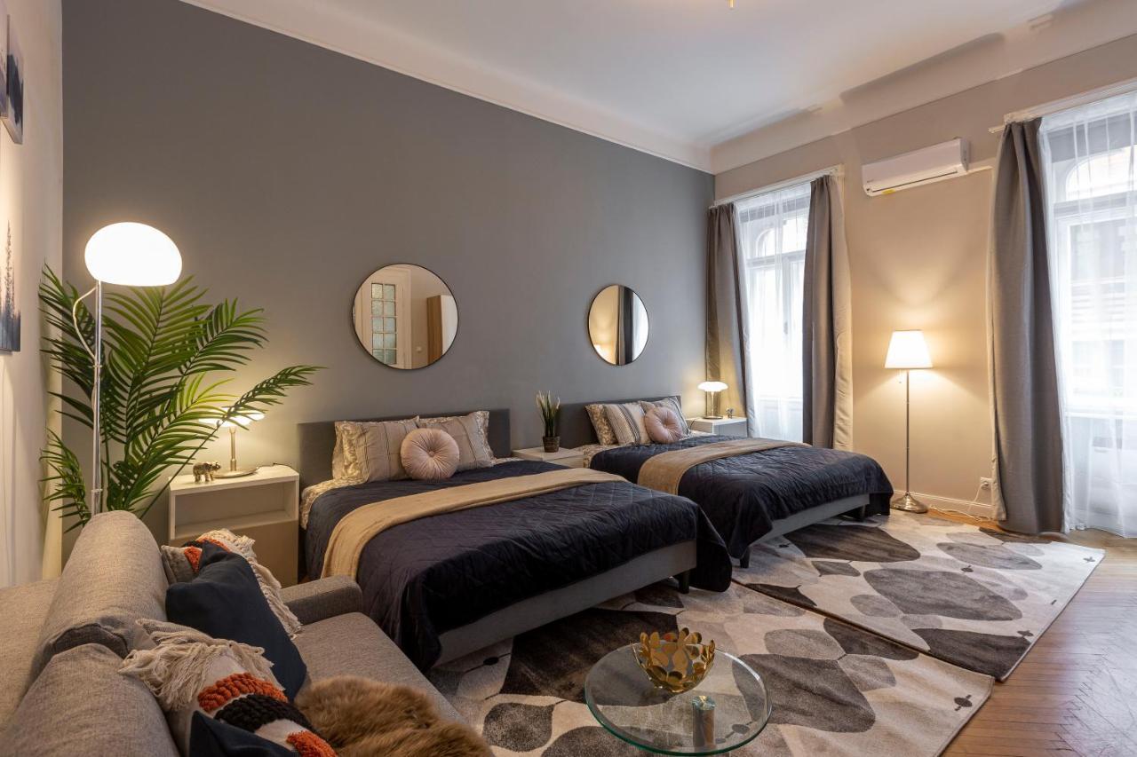 Spacious & Cozy Downtown Apartment With Balcony Budapest Extérieur photo