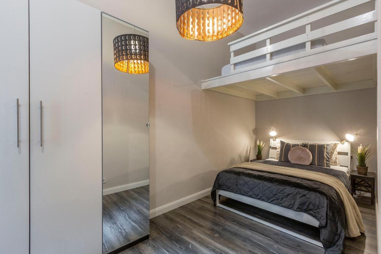 Spacious & Cozy Downtown Apartment With Balcony Budapest Extérieur photo